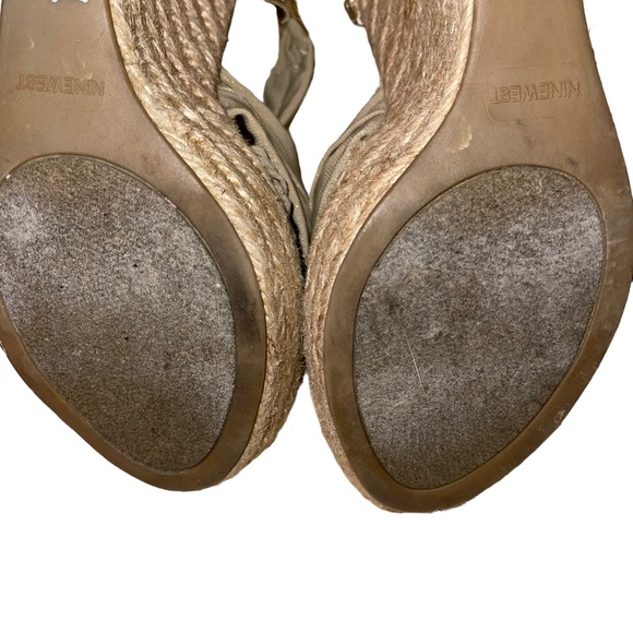 Nine West Wedge Sandals Tan With Gold Shimmer Women’s Size 5 1/2 5” Wedge - Picture 5 of 6